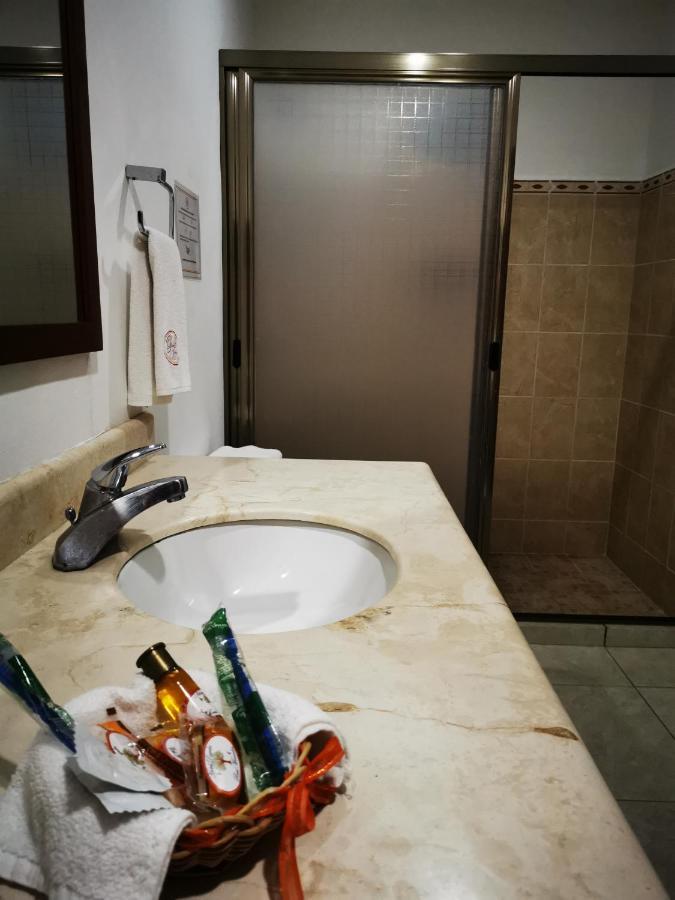 Hotel Real Mercedes Меріда Екстер'єр фото